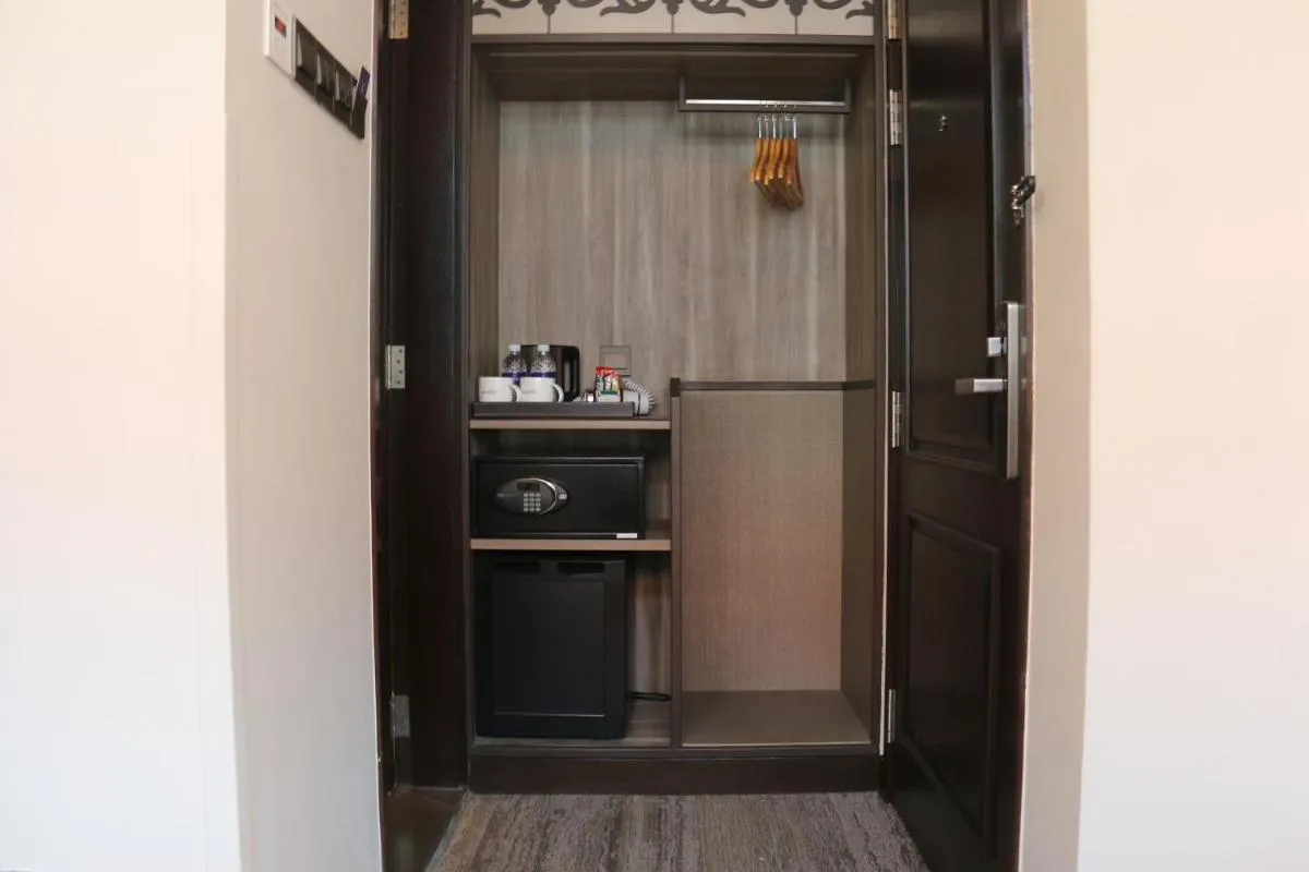 Image 4 of Aqueen Prestige Hotel Lavender