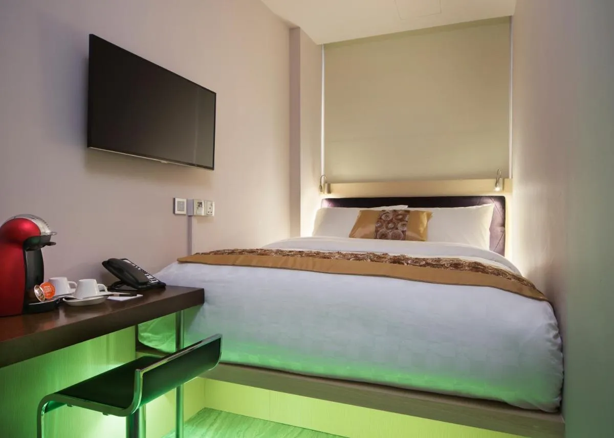 Image 1 of Hotel Clover 7