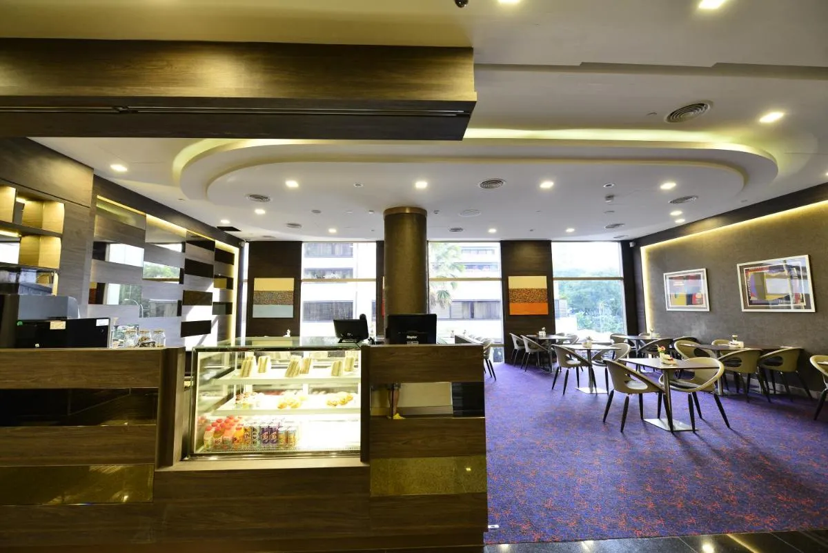 Image 3 of Hotel Grand Central