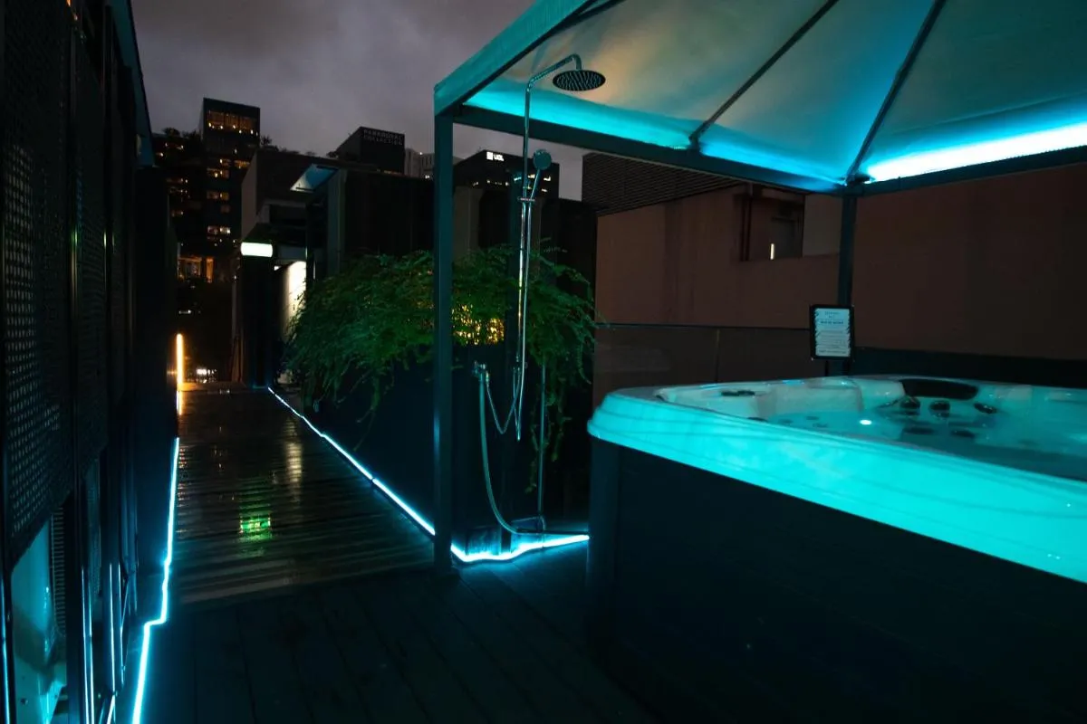 Image 2 of Hotel NuVe Elements
