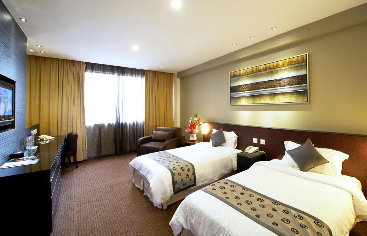 Image 2 of Hotel Royal