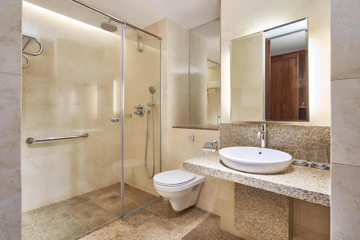 Image 6 of Sheraton Towers Singapore Hotel