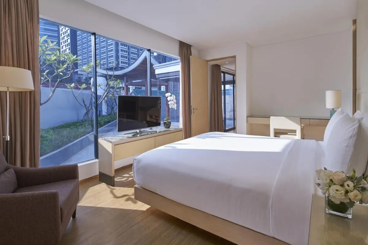 Image 4 of Singapore Marriott Tang Plaza Hotel